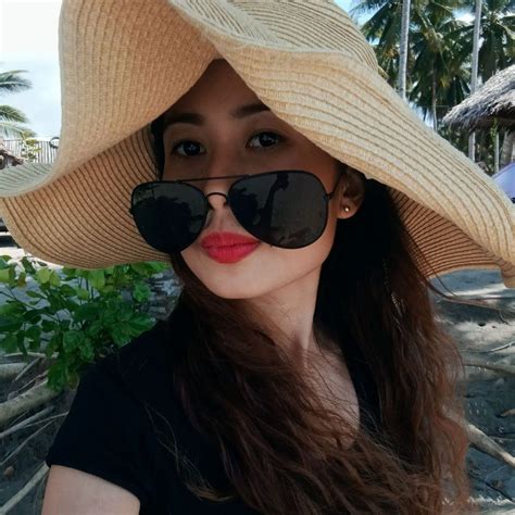 GF Makinis at Maputi Kaya Very Happy Aking Titi .